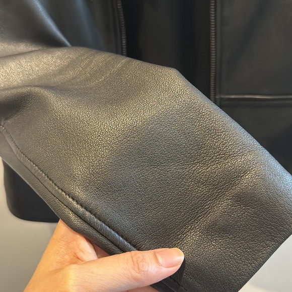 Sheep leather jacket from Massimo Dutti - Picture 3 of 5